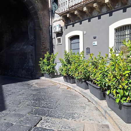 Casetta Porta Di Ligne Aeroporto di Catania Fontana Rossa Esterno foto
