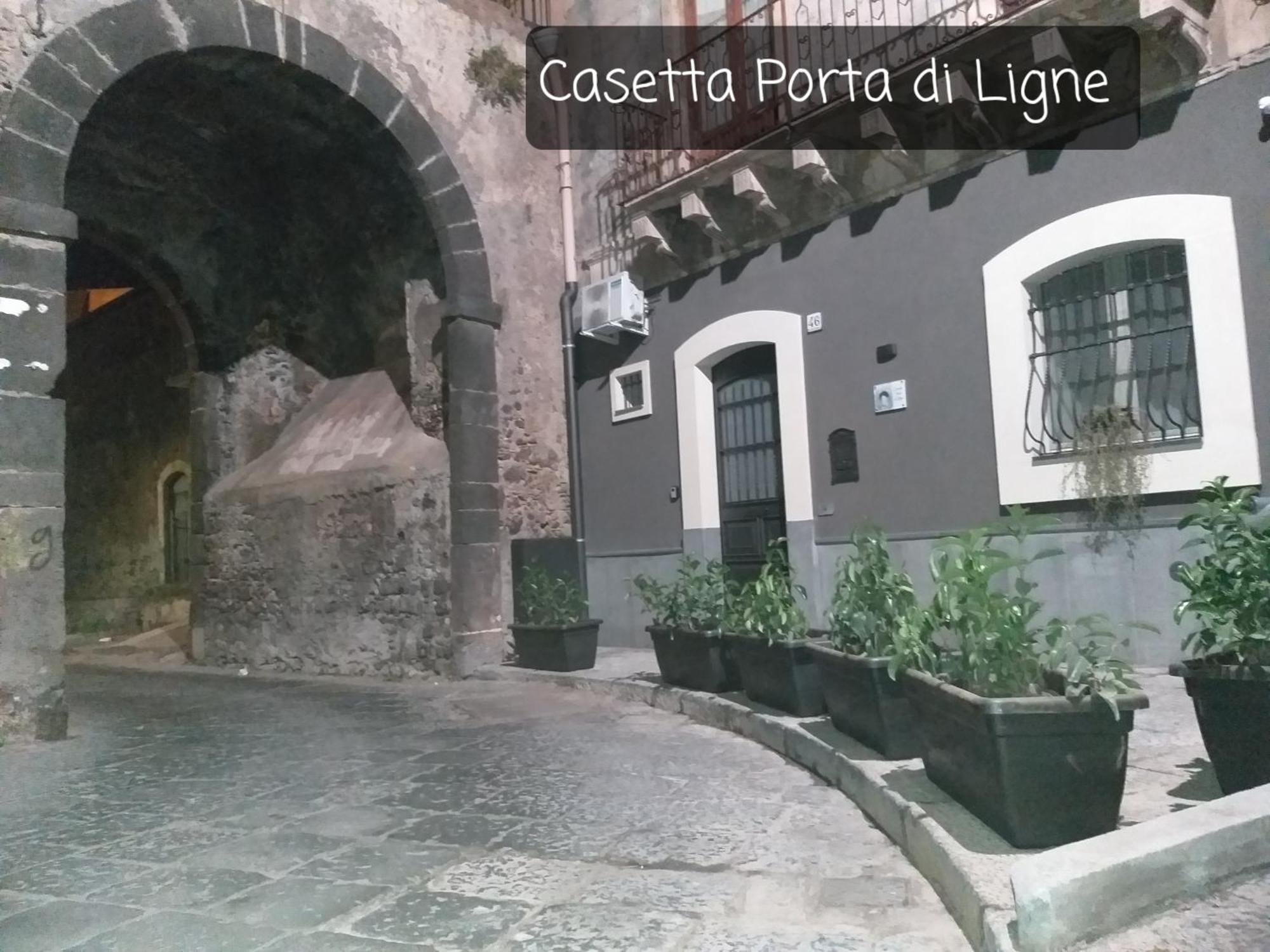 Casetta Porta Di Ligne Aeroporto di Catania Fontana Rossa Esterno foto