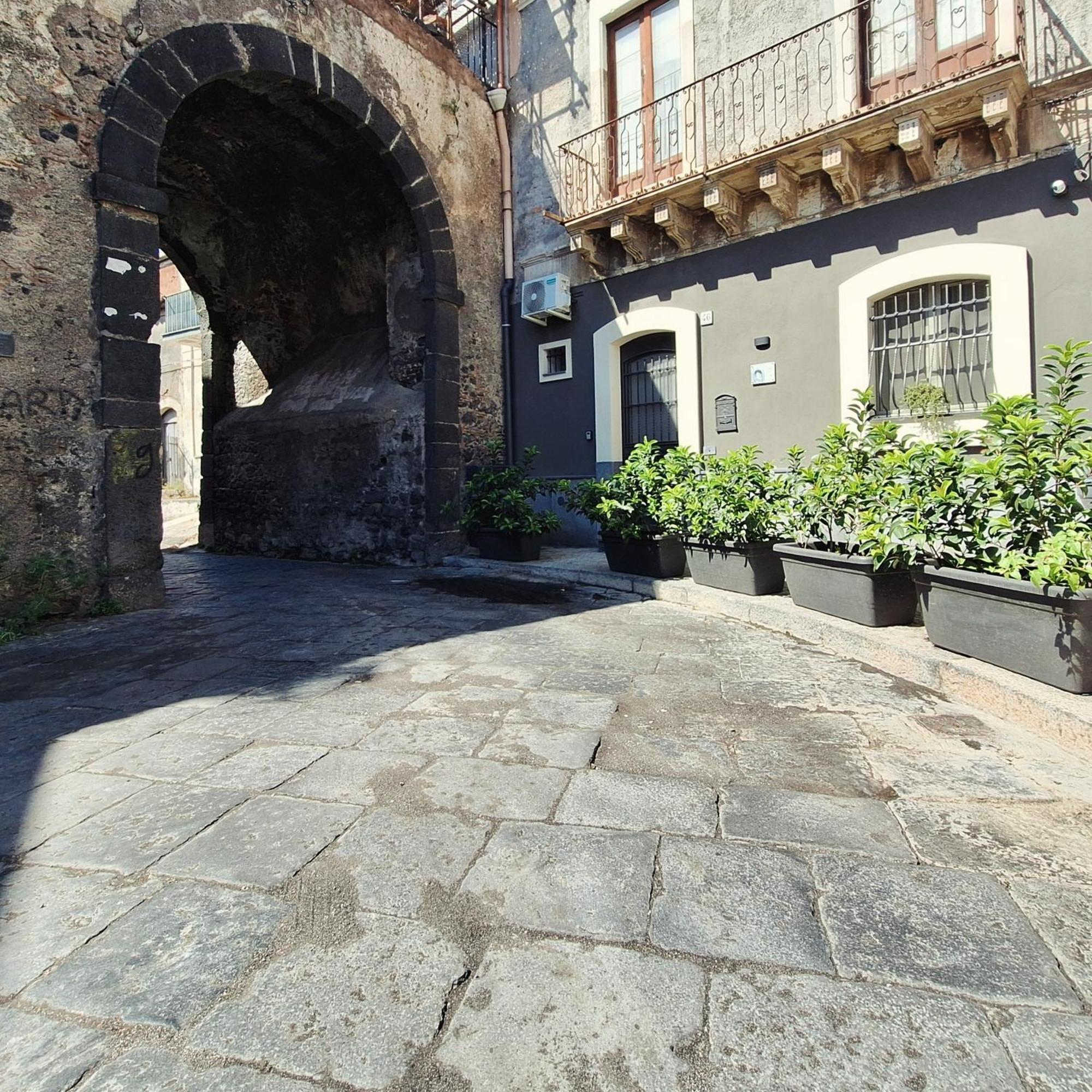 Casetta Porta Di Ligne Aeroporto di Catania Fontana Rossa Esterno foto